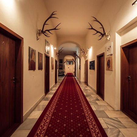 Hotel Kaštieľ Mojmírovce Exterior foto