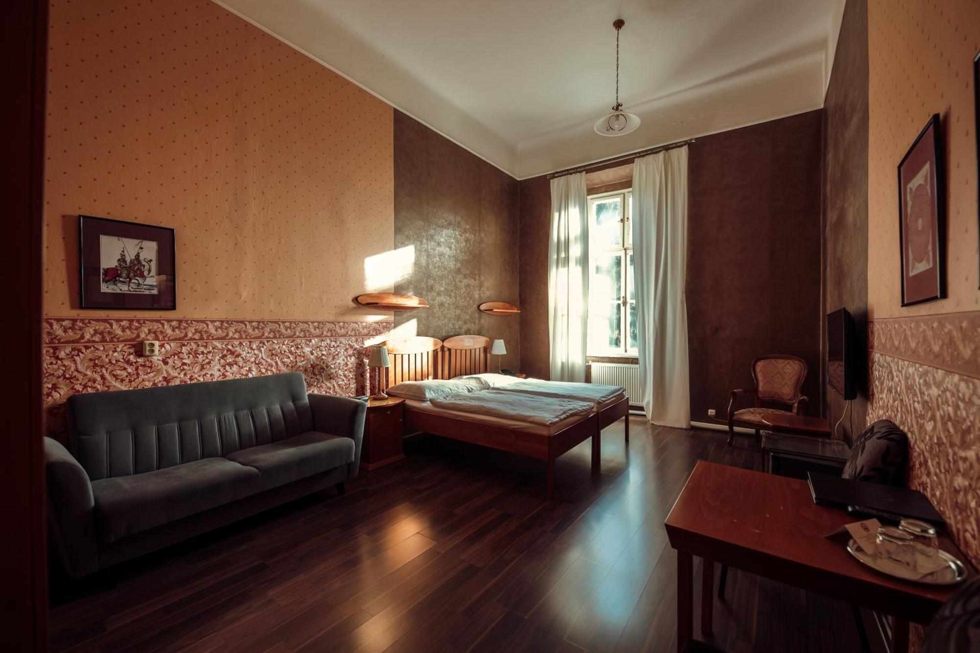 Hotel Kaštieľ Mojmírovce Exterior foto